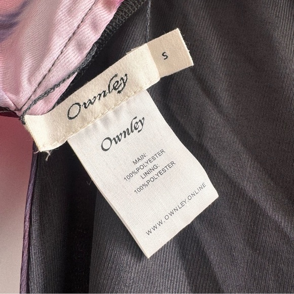 Ownley Emory LS Top in Iris - Picture 5 of 9